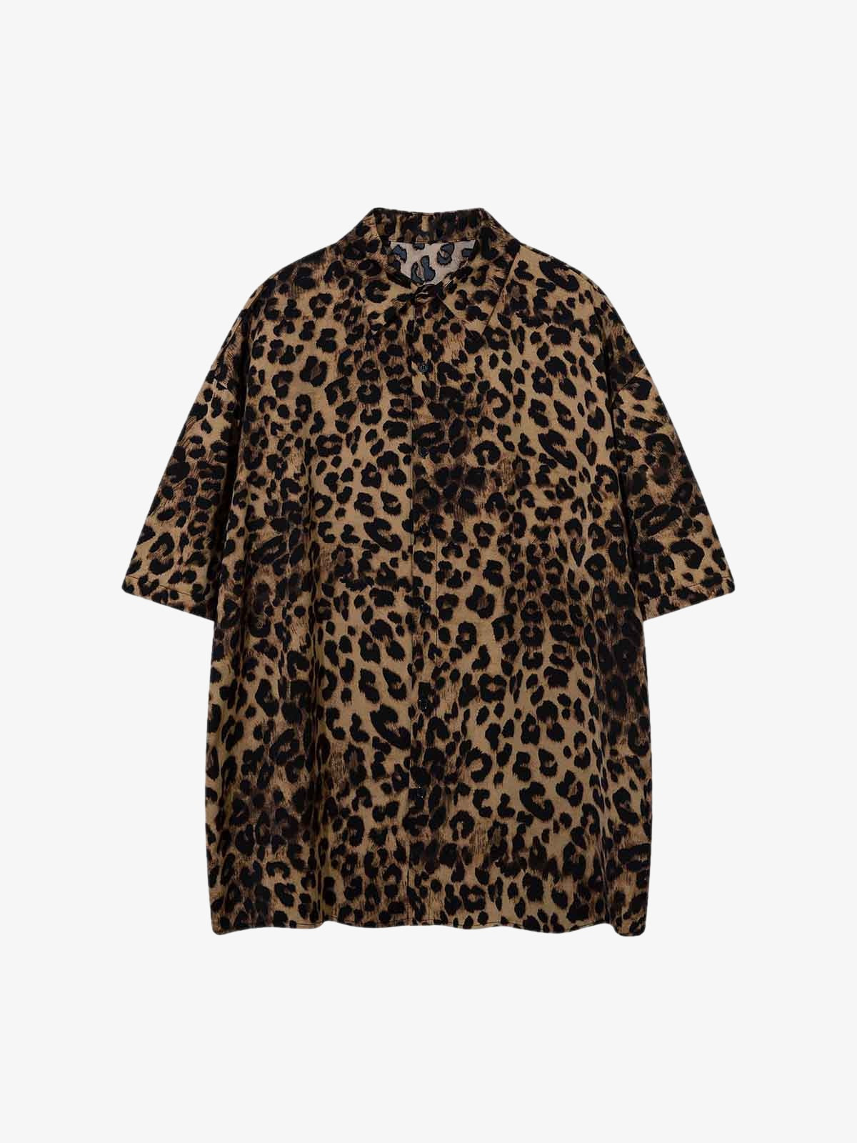 image2_7c702422-385d-460f-9198-ed29d6da7249.jpg Vintage Wild Leopard Print Button-Up Shirt - 2017 - Image 1
